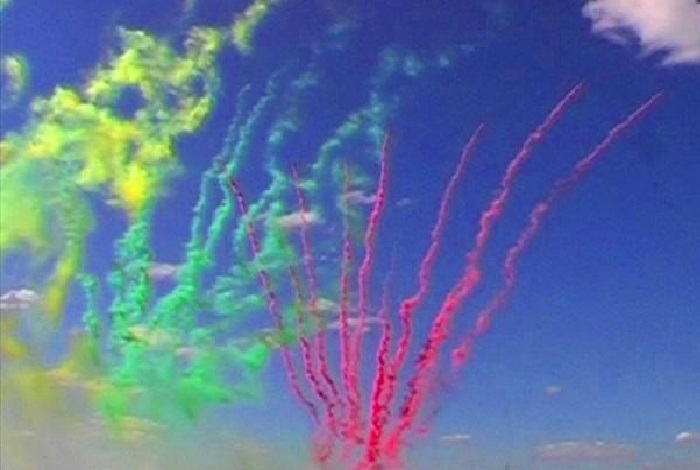 Дневные салюты со склада - Окуловка | okulovka.salutsklad.ru